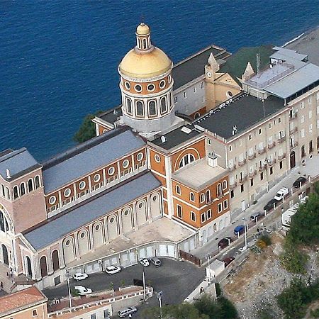 Baia Dei Delfini Aparthotel Furnari Buitenkant foto